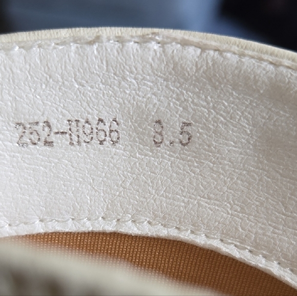 Fringed Cream Women's Boots - Picture 8 of 9